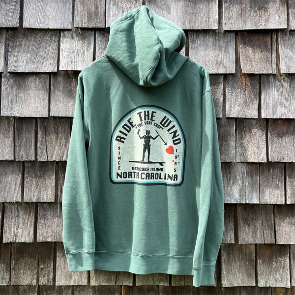 BLACKBEARD SURFER HOODIE